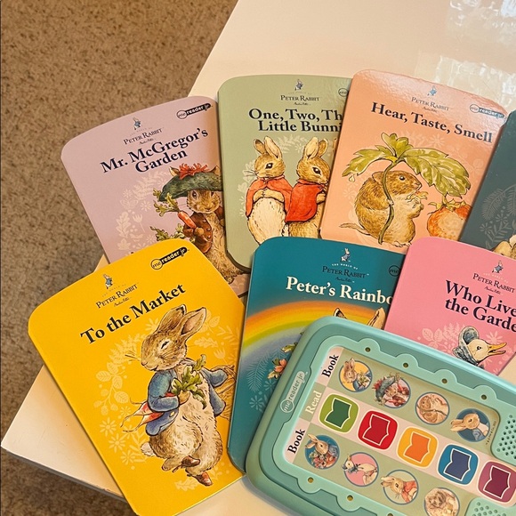 Peter Rabbit Me Reader Electronic Book Set - Picture 5 of 6